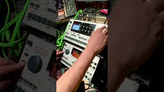 MachineDrum  MonoMachine Jam synth machinedrum electronicmusic monomachine techno [upl. by Peterec]