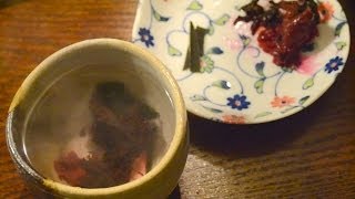 インスタントではない梅昆布茶の入れ方 How to make Umeboshiflavor tea [upl. by Mieka]