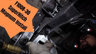 How to Install F100830  Ford SuperHitch Magnum by Torklift [upl. by Aical]