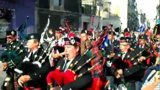 Pipe Band Ecossé dans les rue de Caen [upl. by Hagi]