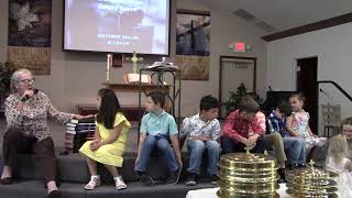 23 04 09 Wise amp Foolish Builders  Kids Message  First Baptist Horton KS [upl. by Ocsinarf]