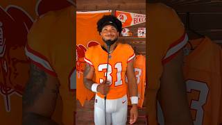 Bucs players try to name as many orange objects as possible in 20 seconds buccaneers nfl orange [upl. by Therine]