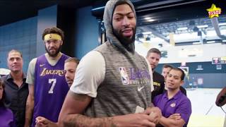 David Blaine works cardtrick magic with Arnold Schwarzenegger Anthony Davis and LeBron James [upl. by Monroe]