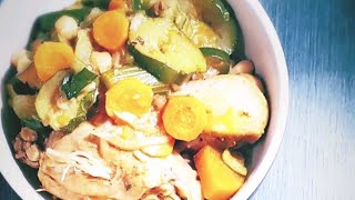 Couscous au poulet et légumes  Temps  1h avec cocotte minute [upl. by Teahan]