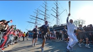 Olympisches Feuer beginnt Tour durch London [upl. by Borras]