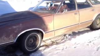 1977 Ford LTD 2 cold start [upl. by Naloj]