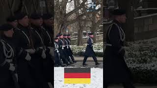 Preußens Gloria  das Wachbataillon der Bundeswehr 🇩🇪 bundeswehr garde military march [upl. by Ardnola]