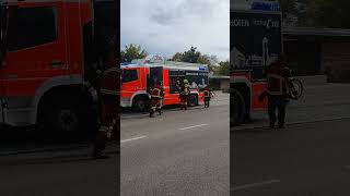 Blaulicht Feuerwehr Gersthofen rückt aus zur ausgelösten BMA feuerwehrgersthofen urgerschthofer [upl. by Kcirdes983]