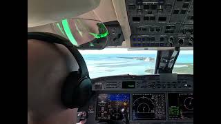 Gulfstream G550 cockpit landing at Norman’s Cay MYEN [upl. by Nirrak]