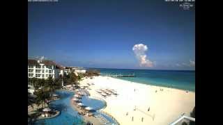 Cumulonimbus and lightning visible from Playa del Carmen Mexico timelapse  Sep 10 2011 [upl. by Aner490]