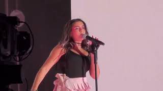 Chiara Oliver  3 de febrero Madrid fancam 13092024 CocaCola Music Experience 2024 [upl. by Novaat621]