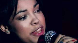 Dionne Bromfield  Foolin Live Session [upl. by Airak246]