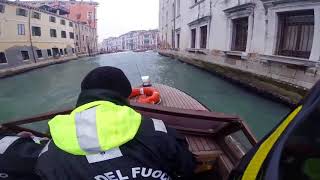 SOS Emergenza  Oggi a Venezia VVF APL Venezia Grazie a Fulvio per il video [upl. by Ulda560]