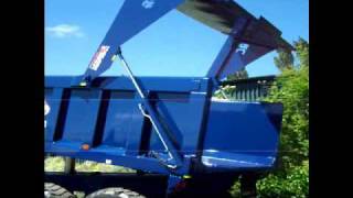 Hydraulic Taildoor Latch Operation on Larrington Rootking Trailer [upl. by Anuahsed]