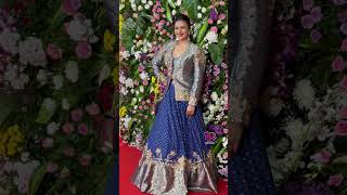 Divyanka tripathi arrives in diwali party 🎈 [upl. by Boarer]