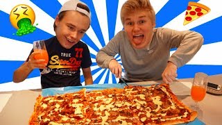 10000 CALORIE CHALLENGE GIGANTISK PIZZA MED KASJO føj [upl. by Mcconnell]