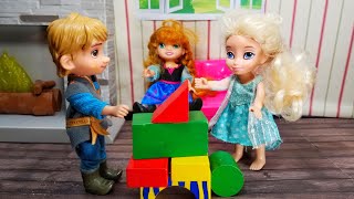 Elsia and Annia get Pranked by Kristoff Elsia and Annia Toddlers Video [upl. by Sirahc]