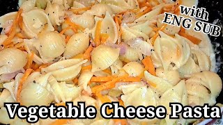 හිතුන ගමන් හදලා කන්න Super Easy Vegetable cheese pasta Simple vegetarian pasta StarKitchenLk [upl. by Sitruc347]