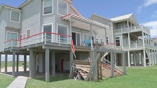 Investigation underway after Galveston house balcony collapses killing PR Fairy Susan Farb Morris [upl. by Angadresma]