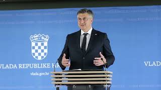 Plenković sudjelovao je na svečanom uručivanju ugovora sufinanciranih iz Euro socijalnog fonda plus [upl. by Nnylanna]