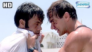 Rajpal Yadav amp Sohail Khan fights at Dargah  Action scene from Maine Dil Tujhko Diya  Eid Special [upl. by Miuqaoj]