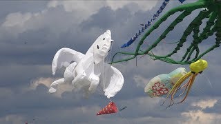 The Wind Beneath My Wings  Richard Clayderman Giant Kite Festival Berlin 2017 [upl. by Gare]