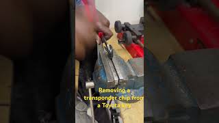 How to extract transponder from a Toyota chip key viralvideo locksmith carkeys Transponder [upl. by Llehcar406]