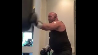 Gunner Lindbloom aka Fat Fanook Fraud Fights a Heavy Bag  Bag Wins  Jake amp Logan Paul watch out [upl. by Rasla]