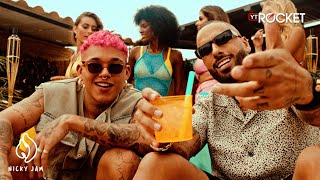 Calor  Nicky Jam x Beéle  Video Oficial [upl. by Asillem997]