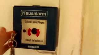 Hausalarm Auslösen German fire alarm [upl. by Eiramlatsyrc]