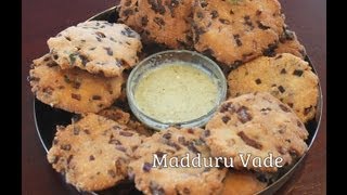 Quick and easy Maddur Vada recipe [upl. by Nnaytsirk]