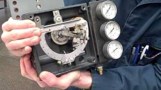 Fisher model 3582 Dring control valve positioner manual demonstration [upl. by Salazar]