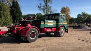 Köp Veteranlastbil Volvo F86 38T traktorregistrerad med maskintrailer på Klaravik [upl. by Poul844]