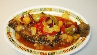 鱼甜和酸调味汁Fried Whole Fish in Spicy Sweet and Sour Sauce Authentic Chinese Cooking [upl. by Alahc982]