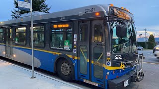 Surrey Translink 2006 New Flyer D40LFR S7501 on 321 Scott Road Station [upl. by Dragelin]