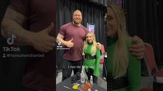 I met the Mountain Thor Björnsson at Comic Con Midlands in Telford comiccon gameofthrones shorts [upl. by Innavoig]