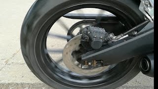 Wie macht man ein Burnout  Yamaha YZF R 125ccm [upl. by Lindsay]