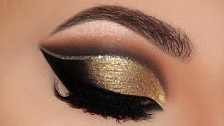 ⭐ Cut Crease Glam for HOLIDAY Makeup Tutorial  Melissa Samways ⭐ [upl. by Yendor]