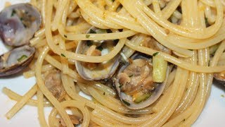 SPAGHETTI ALLE VONGOLE E POMODORINI A MODO MIO FACILISSIMI  FoodVlogger [upl. by Aliled]