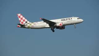 VoloteaI´ll Be Home For Dinner A320  200 Reg EC  NNZ Lyon  BER Flz 1 22h Flnr V72058 17102024 [upl. by Filiano]