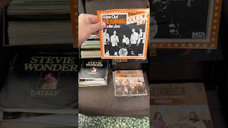 The Surfaris forever thesurfaris wipeout 1963 vinilo vinyl surfrock shorts vinylsingle [upl. by Perusse]