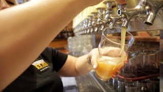 How to properly pour the perfect pint of beer [upl. by Sparrow]