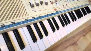 Casio Casiotone MT45 Vintage mini Keyboard Analog Drums [upl. by Dominga]