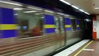 Connex Comengs and an XTrapolis 100 at Melbourne Central Station [upl. by Odlaumor965]