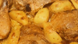 Coxa e sobrecoxa assada no Forno com Batatas Receitas [upl. by Itirahc]