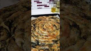 YUFKA DEĞİL EL AÇMASI DEĞİL İNCECİK VE ÇITIR ISPANAKLI BÖREK 🤗 ispanakliborek ıspanak börek [upl. by Ziladnerb269]