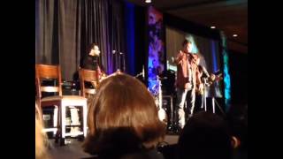 JensenAckles singing Jared Padalecki in the audience right in front sfcon [upl. by Oina]