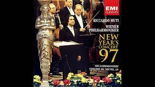 ヨハン・シュトラウス２世 － ワルツ「人生を楽しめ」 作品340 ～ ニューイヤーコンサート1997より ～ ムーティ― ウィーンフィル [upl. by Angelico]