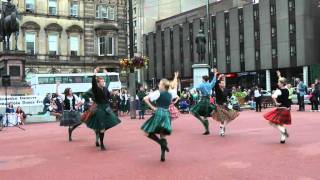 Scottish folk dance Strathspey amp Tulloch [upl. by Adnih]