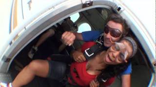 The Funniest Sky Diving Video You Will Ever See 81311 [upl. by Ytsirc]